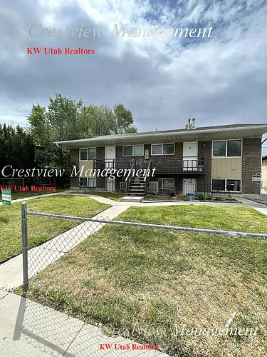 Ivy Circle Photo 1
