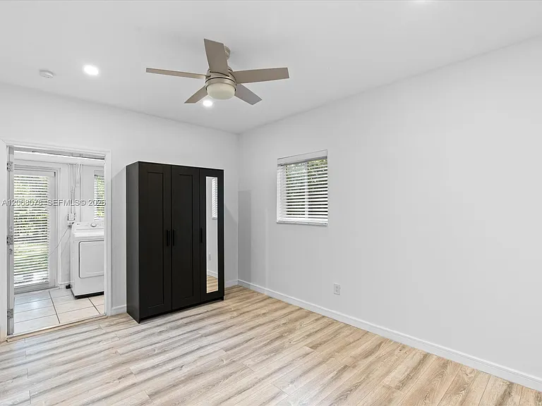 5406 S Le Jeune Rd — Photo 22