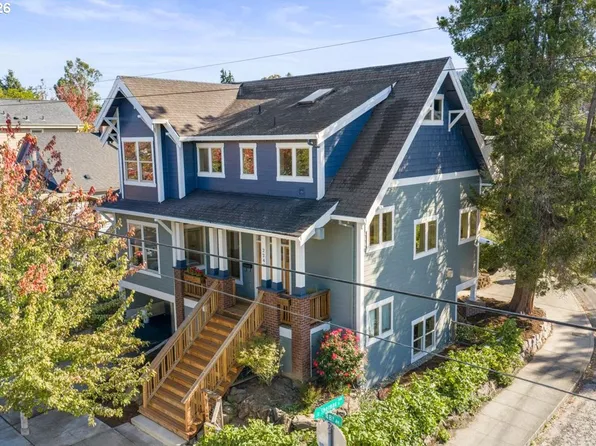 2240 SE 48th Ave, Portland, OR 97215