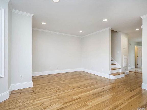 5th image of 24 Pequot Ave #B