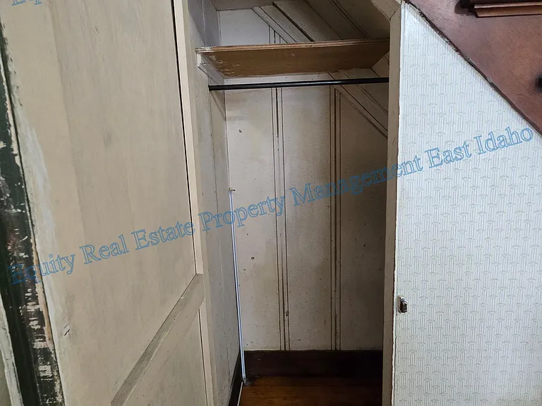 925 W Clark St #925 — Photo 11