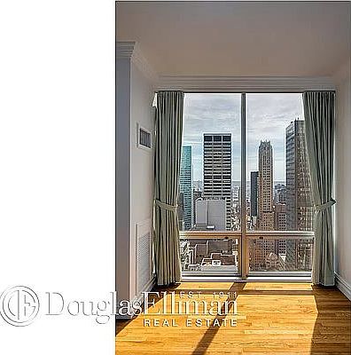 5th image of 641 5th Ave #35D