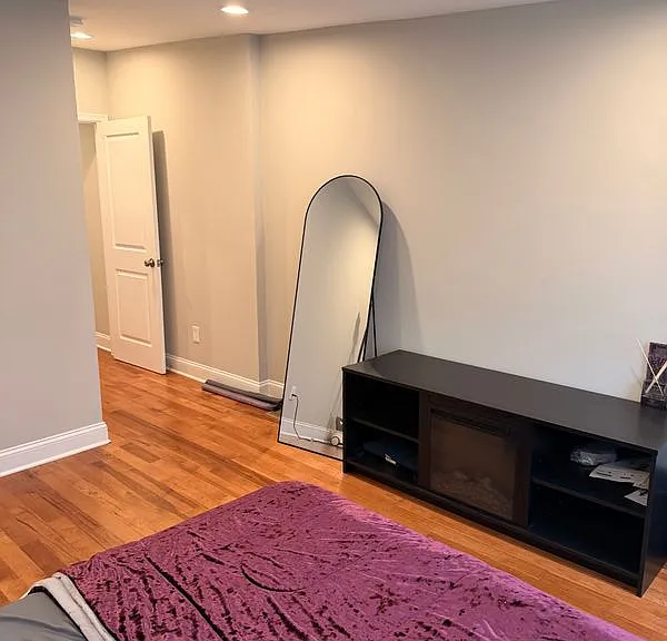 3030 E Monument St #ROOMB — Photo 5