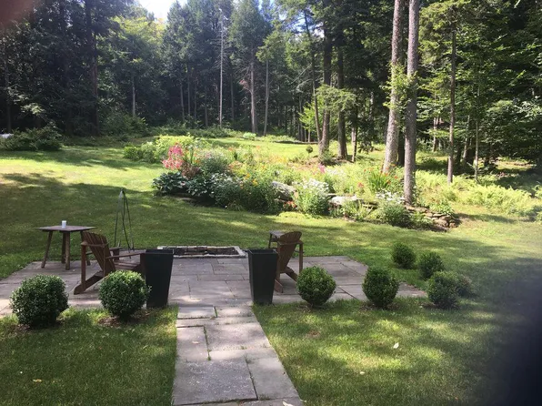 373 Stratton Arlington Rd, West Wardsboro, VT 05360