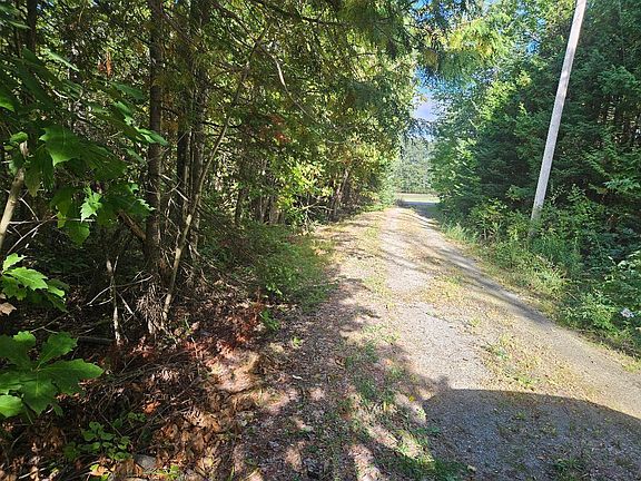 3rd image of 286 Hopkins Road