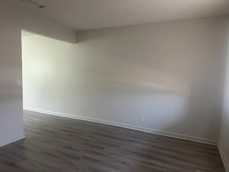Unit Photo