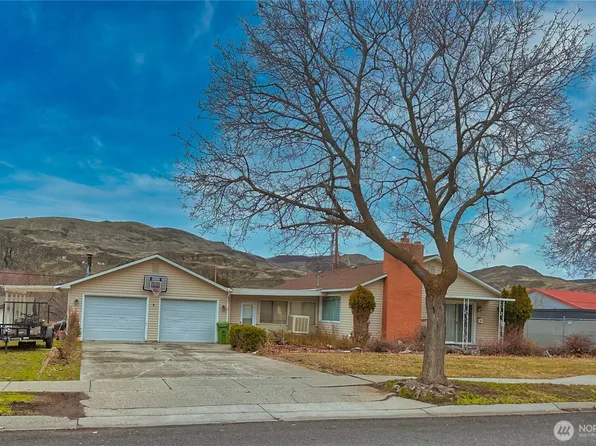 804 Central Drive, Coulee Dam, WA 99116