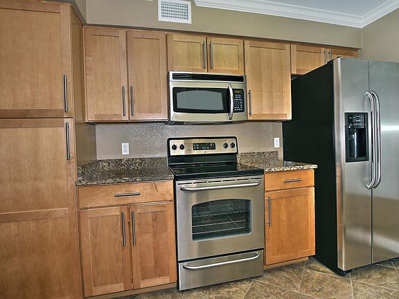 5th image of 2025 E Campbell Ave APT 168