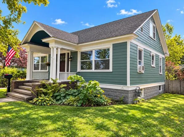 206 Liberty St, Alpena, MI 49707