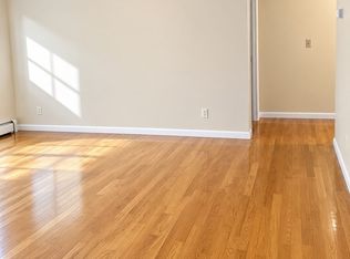 Chestnut Village, Chestnut Hill, MA 02467