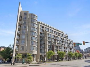2055 Yukon St #304, Vancouver, BC V5Y 4B7