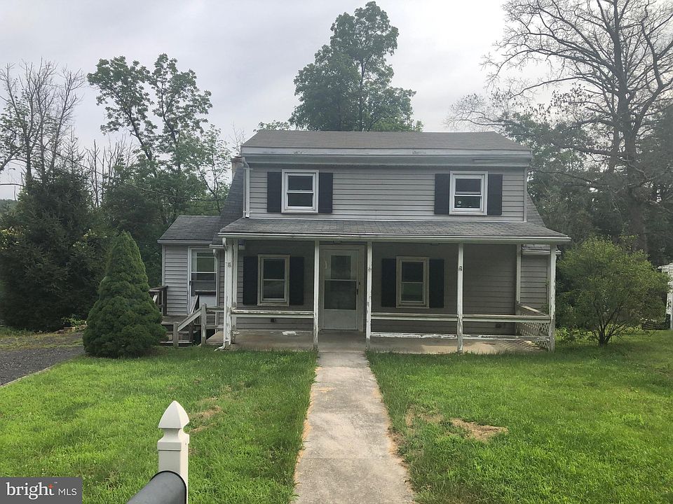 1st image of 57 Woodside Ln