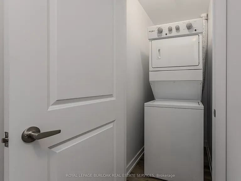 470 Dundas St E #317 — Photo 33