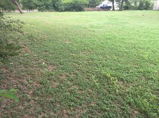 1214 N Brazos Ave, Cleburne, TX 76031