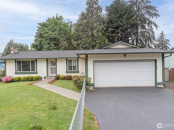 2nd image of 6955 Aegean Boulevard NE