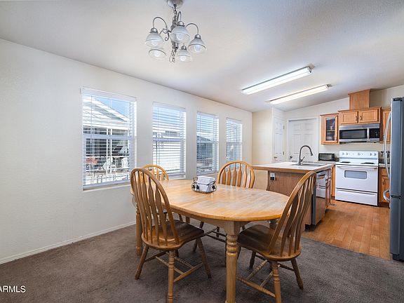 4th image of 2200 N DELAWARE Drive #2