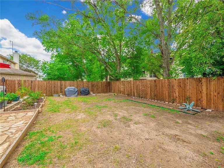 100 Masonwood Dr — Photo 11