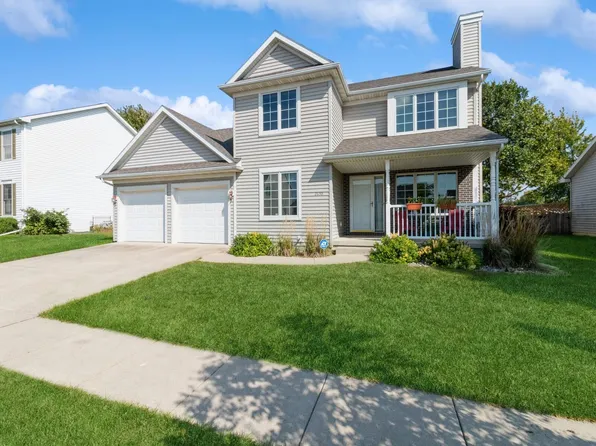 2650 Somerset Dr, Ames, IA 50010