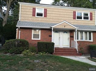 49 Woods Ave, Bergenfield, NJ 07621