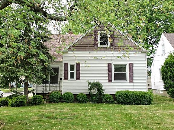 2nd image of 27221 Forestview Ave