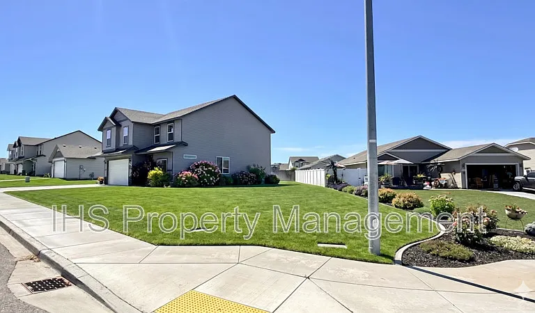 5814 Sidon Ln — Photo 17
