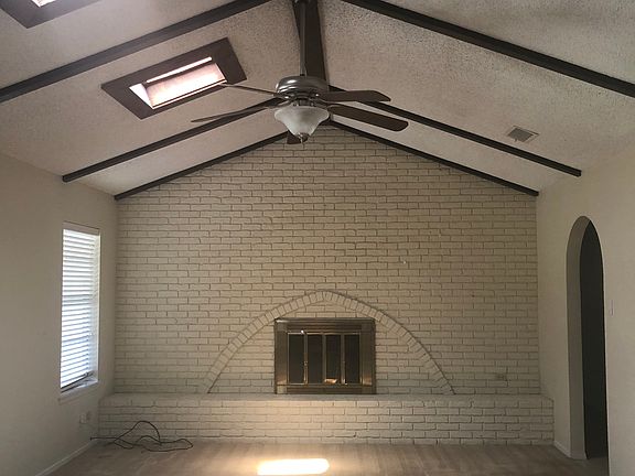 2nd image of 2711 Chatterton Dr