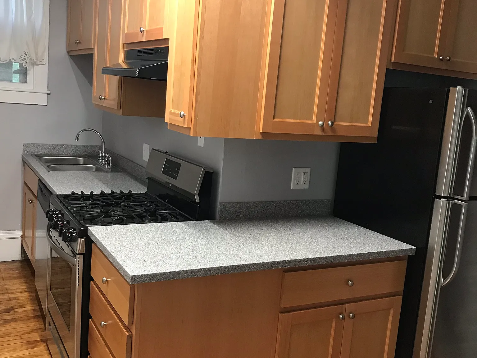 210 Pearl Street - 1W — Photo 2