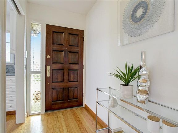 3rd image of 1480 Sequoia Ave