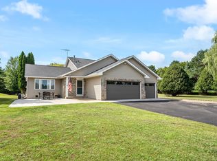 21052 Okinawa St NE, East Bethel, MN 55011