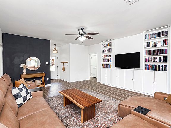 3rd image of 26394 Evangeline Trace Blvd
