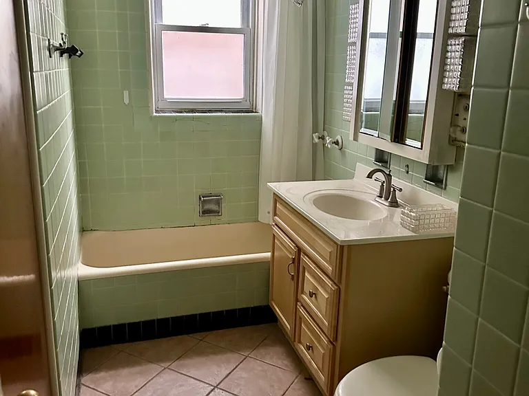 6631 N Glenwood Ave #2N — Photo 8
