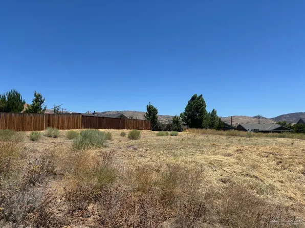 22720 Debbie Pl #53, Tehachapi, CA 93561