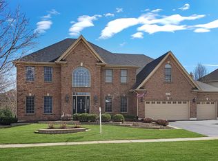 2810 Weaver Ln, Batavia, IL 60510