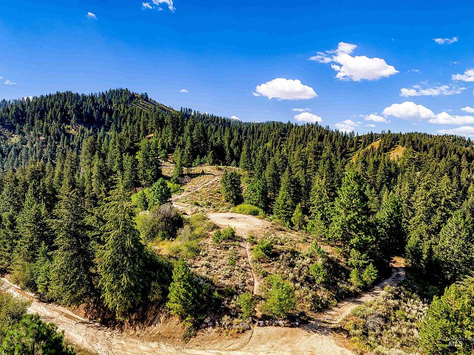 1st image of Shaw Mountain Rd