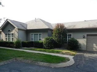 3536-4 Hunters Woods Blvd, New Castle, PA