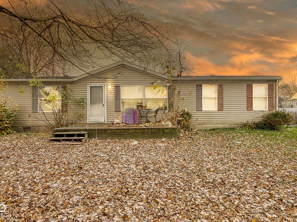 1st image of 628 S 1st St