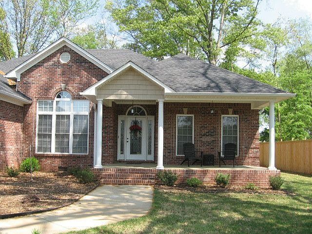 2nd image of 213 Slater Ct