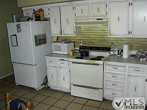 3rd image of 3312 Rockne Ln