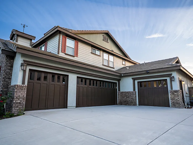 14432 Bethany Ave — Photo 16