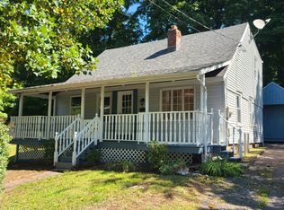 15 Stock Place Street, Manchester, CT 06042