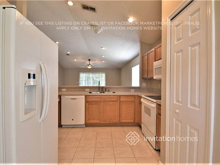 316 Southlake Dr — Photo 6