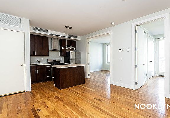 2nd image of 22 Fayette St #2A