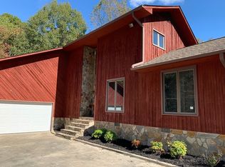 5713 Dally Rd, Pleasant Garden, NC 27313