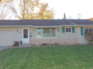 872 Oriole Dr, Apple Valley, MN 55124