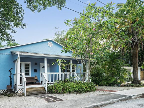 3rd image of 3564 Franklin Ave
