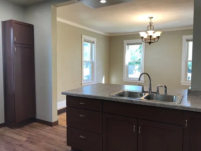 1216 Bellevue Ave — Photo 13
