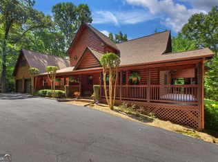 2975 Mountain Tops Rd, Blue Ridge, GA 30513