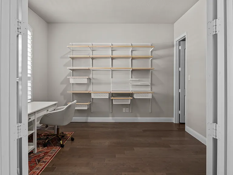 5801 Fuder Dr — Photo 25