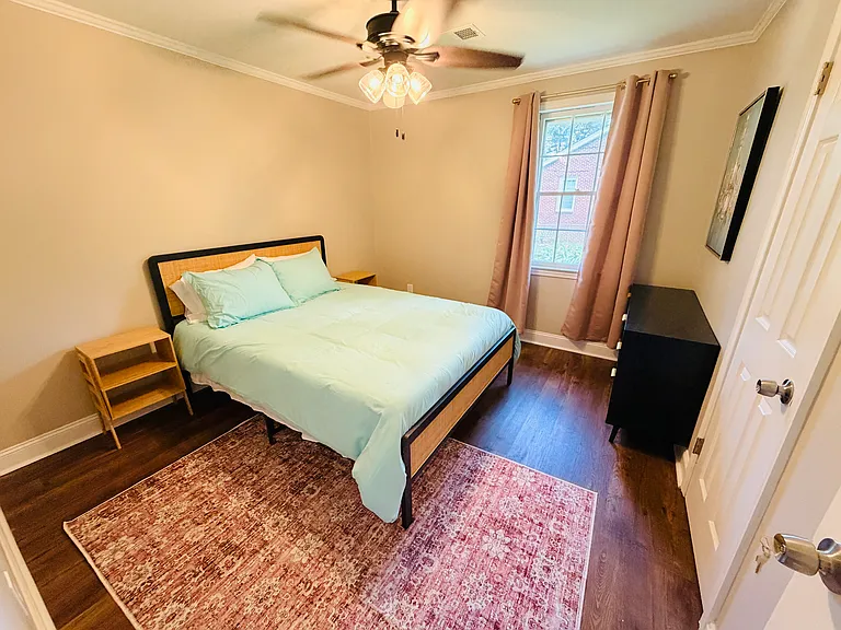 416 Poplar St — Photo 60