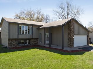 11525 Monroe St NE, Blaine, MN 55434